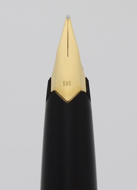 Montblanc 221 Fountain Pen - 1970s, Black, Piston Fill, 14k Medium